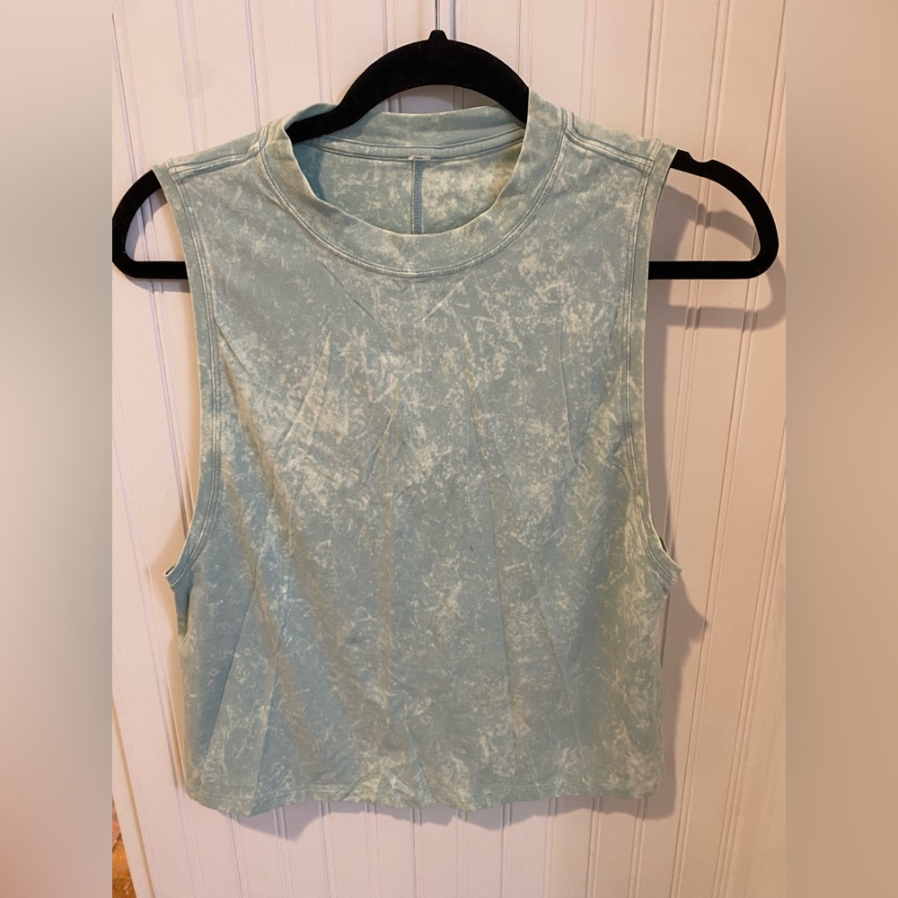 lululemon muscle tank
